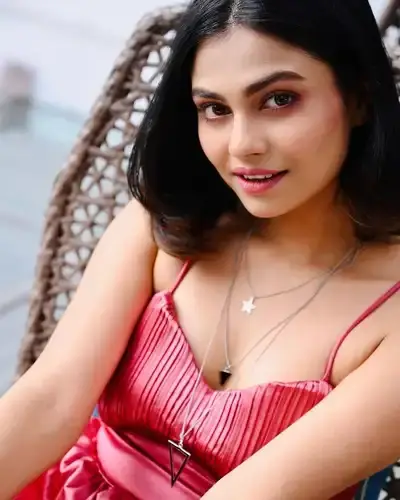 Escort Service Vikhroli